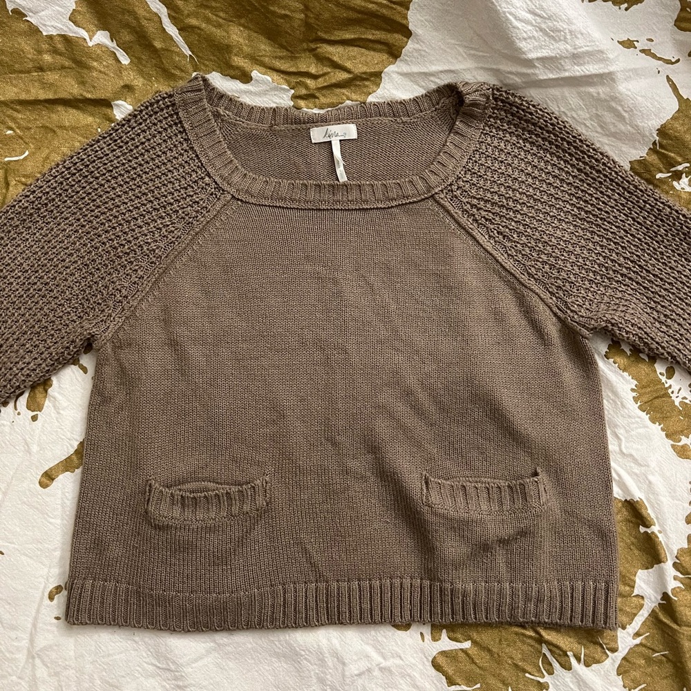 Knit sweater beige half sleeve